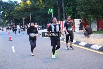 Runner Photo 4248077