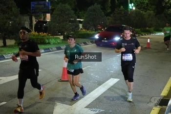 Runner Photo 4248079