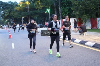 Runner Photo 4248092