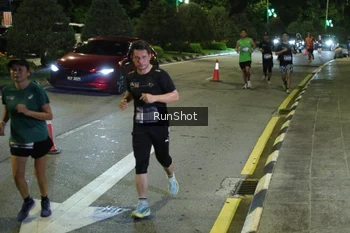 Runner Photo 4248103