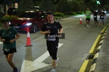 Runner Photo 4248170