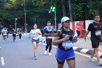 Runner Photo 4248174