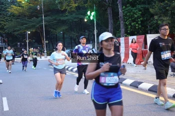 Runner Photo 4248175
