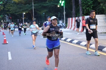 Runner Photo 4248176