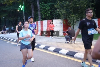 Runner Photo 4248179