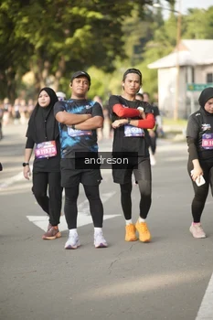 Runner Photo 4248205
