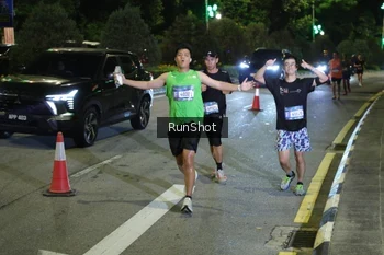 Runner Photo 4248219