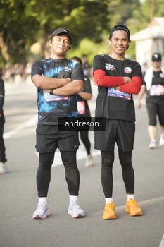 Runner Photo 4248226