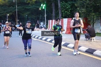 Runner Photo 4248228
