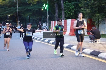 Runner Photo 4248230
