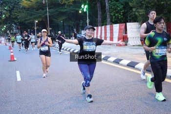 Runner Photo 4248237