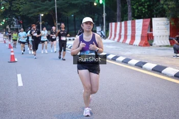 Runner Photo 4248250