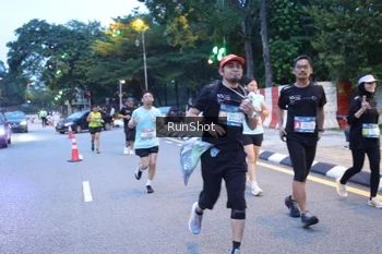 Runner Photo 4248271