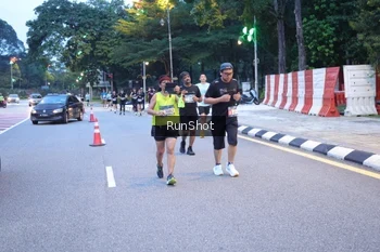 Runner Photo 4248305