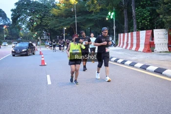 Runner Photo 4248313