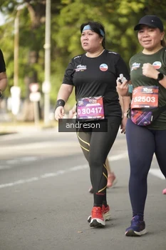 Runner Photo 4248366