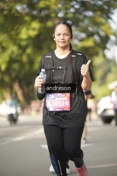 Runner Photo 4248380