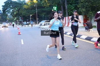 Runner Photo 4248383