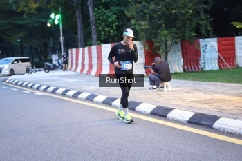 Runner Photo 4248385