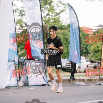 Runner Photo 424842