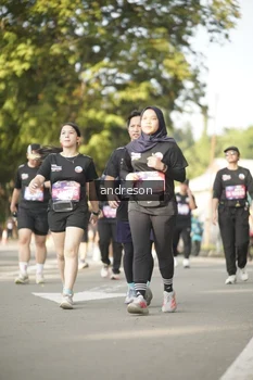Runner Photo 4248447