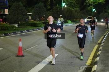 Runner Photo 4248484