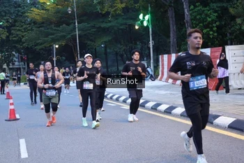 Runner Photo 4248488