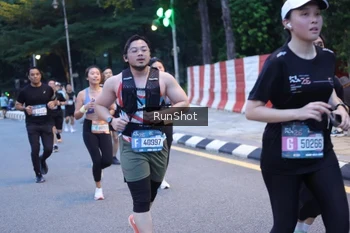 Runner Photo 4248508