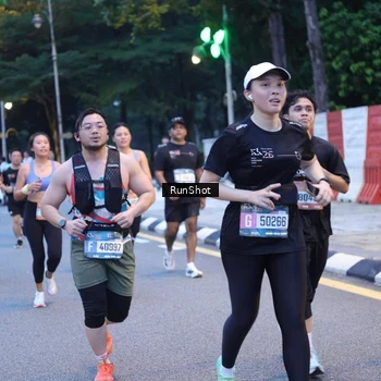 Runner Photo 4248516