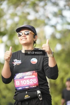 Runner Photo 4248557