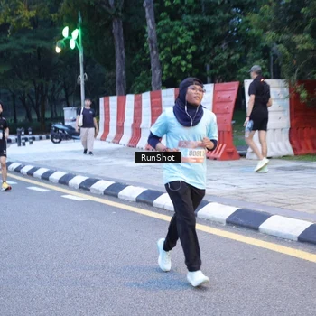Runner Photo 4248568