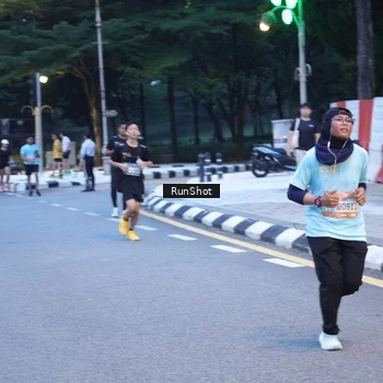 Runner Photo 4248569