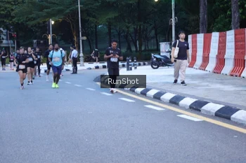 Runner Photo 4248592