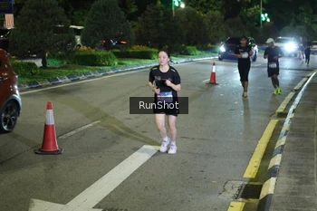 Runner Photo 4248600