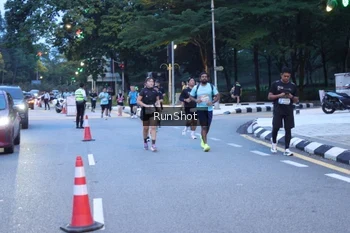 Runner Photo 4248603
