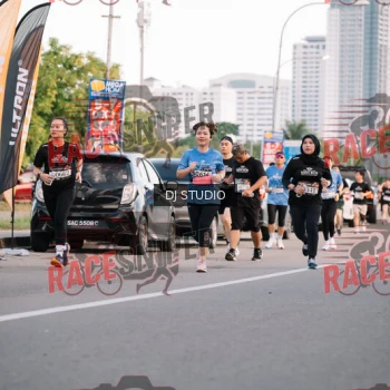 Runner Photo 424863
