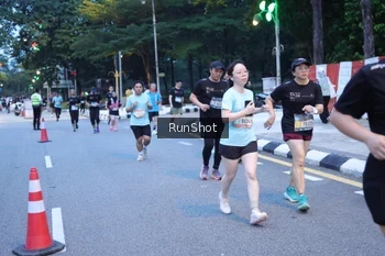 Runner Photo 4248649
