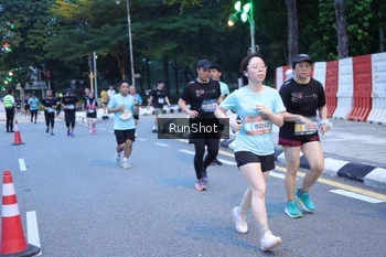 Runner Photo 4248660