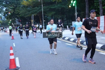 Runner Photo 4248661