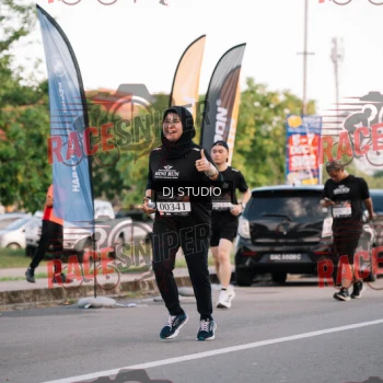 Runner Photo 424868