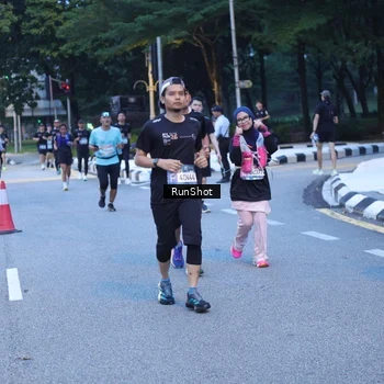 Runner Photo 4248686