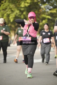 Runner Photo 4248705