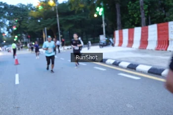 Runner Photo 4248712