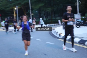 Runner Photo 4248738
