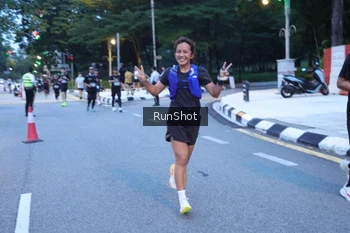 Runner Photo 4248744