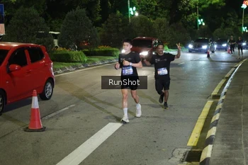 Runner Photo 4248745