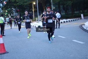 Runner Photo 4248757