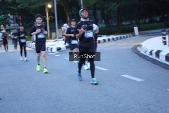 Runner Photo 4248760