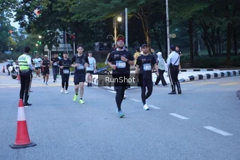 Runner Photo 4248762