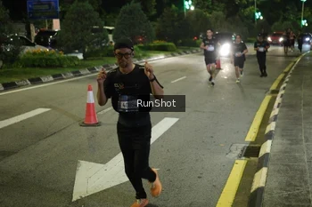 Runner Photo 4248764